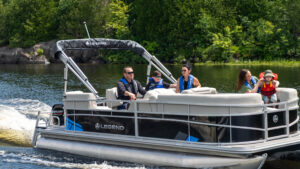 Legend Boats 20 Fun pontoon